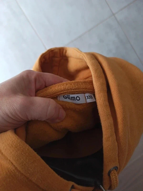 Sudadera con capucha Gémo XXS camello/mostaza – Bolsillo canguro – Unisex – photo 5